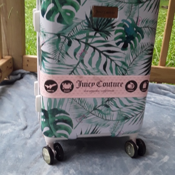 juicy luggage set